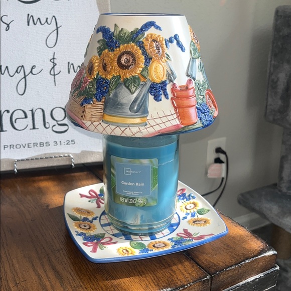 NWT Yankee Candle Garden Themed Large Candle Shade and Tray Set - Picture 3 of 7